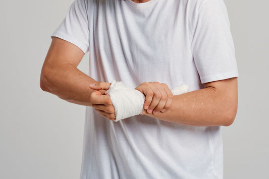 Sprained Thumb Treatments: How to Heal and What to Expect